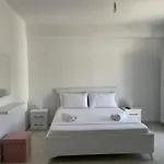 Angelina Villa Ksamil