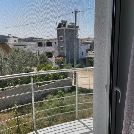 Angelina Villa Ksamil