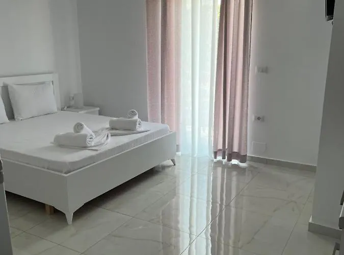 Angelina Villa